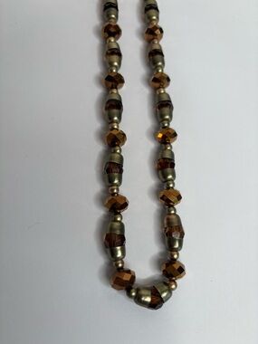 NECKLACE GOLD & BRONZE BEADS